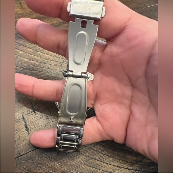 💜💜 BUNDLE for Dottie3121 MK Brown Leather Card Holder & Anne Klein - Picture 10 of 12